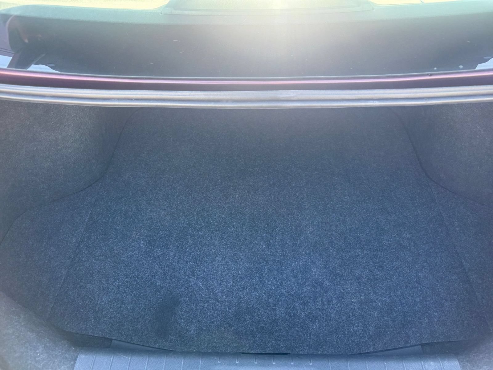 Used 2025 Nissan Sentra SV FWD image 29