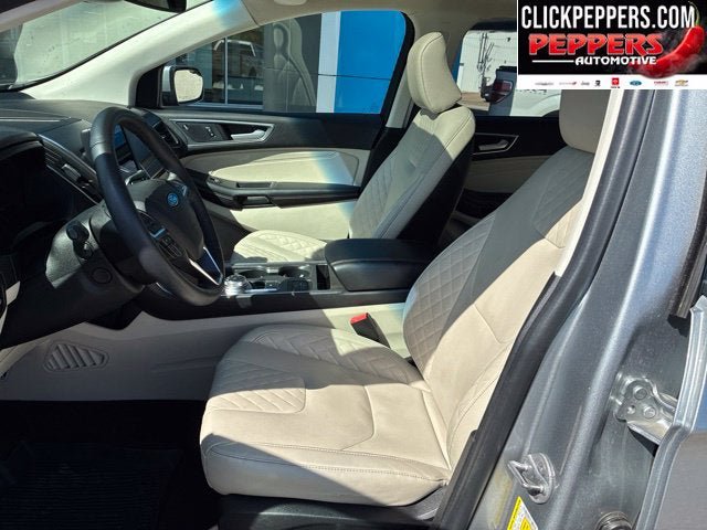 Used 2024 Ford Edge Titanium w/ Equipment Group 301A AWD/4WD image 13