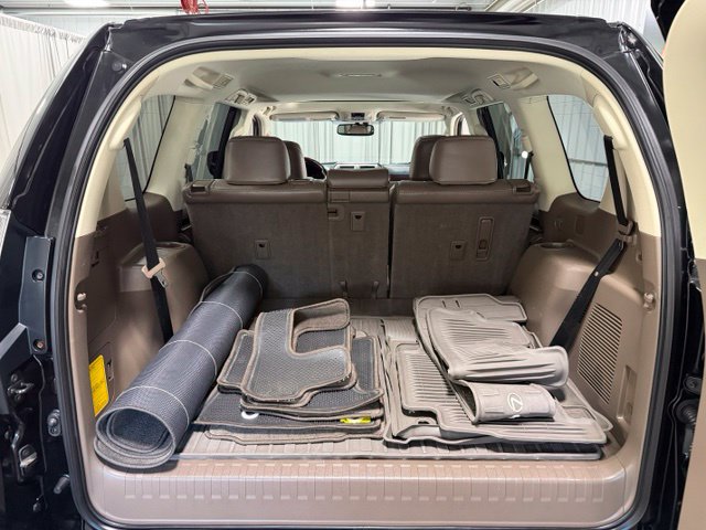 Used 2018 Lexus GX 460 Premium w/ Premium Package AWD/4WD image 9