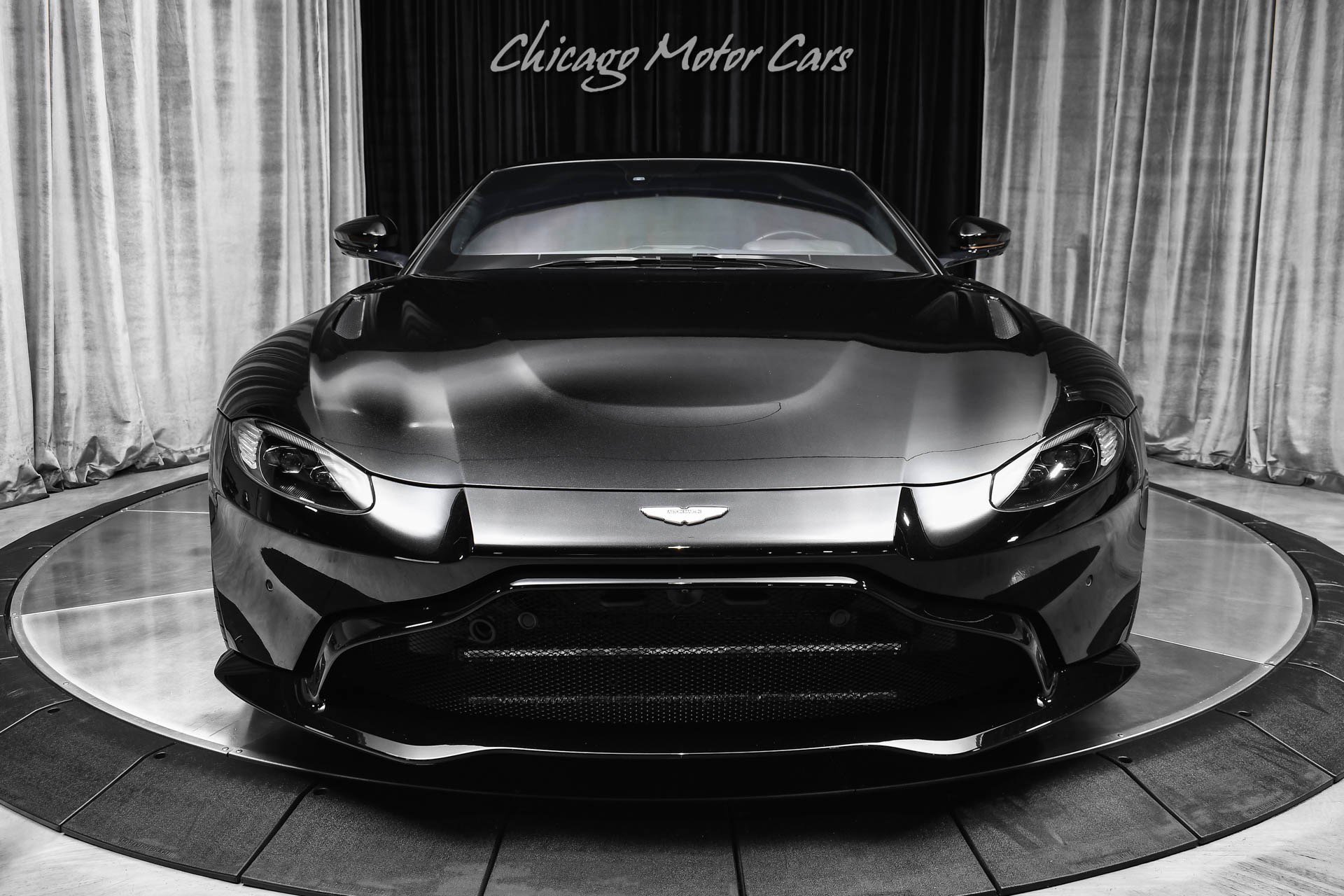 Used 2020 Aston Martin V8 Vantage Coupe RWD image 7