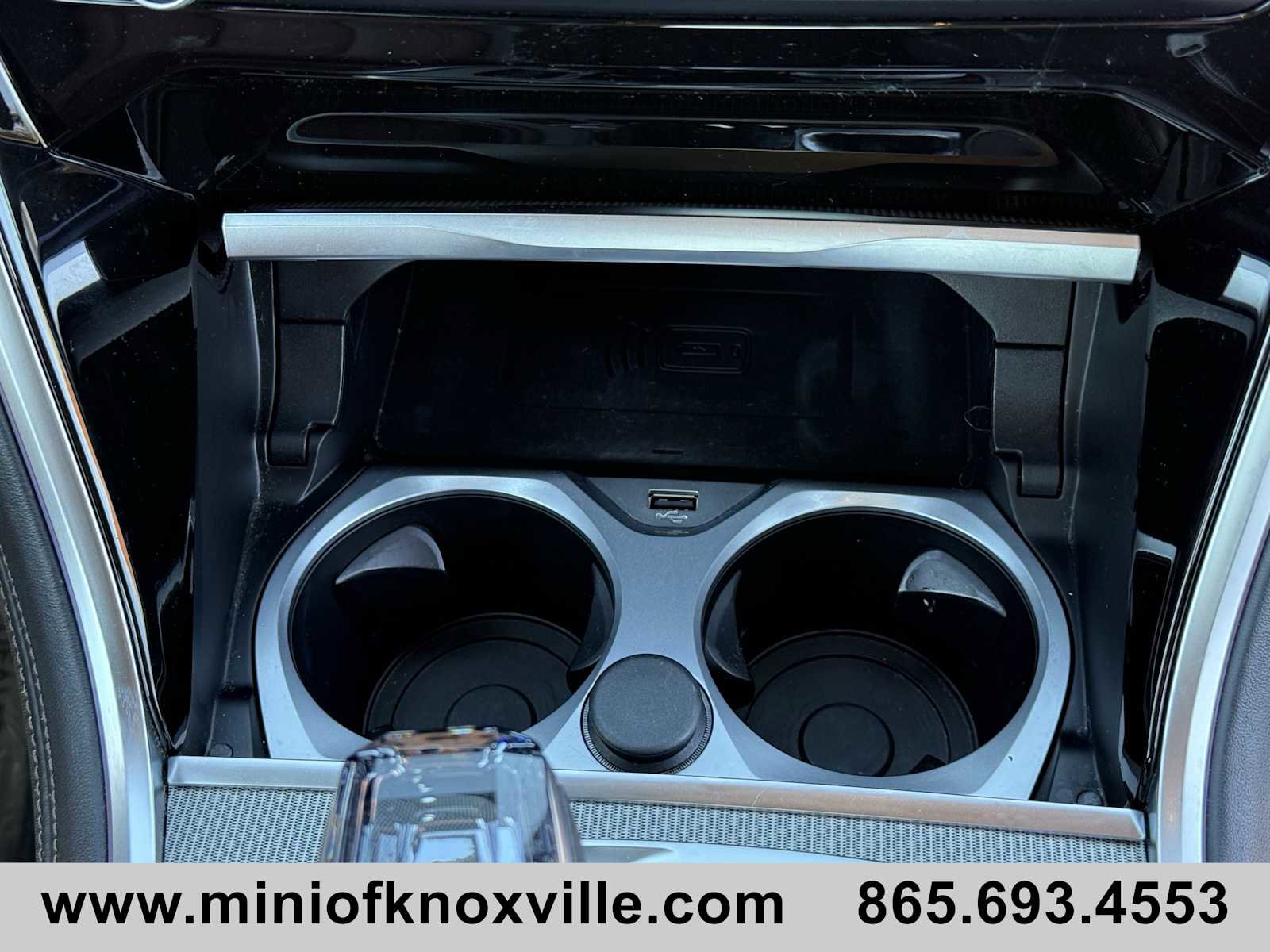 Used 2023 BMW 840i 840i w/ Driving Assistance Package image 19