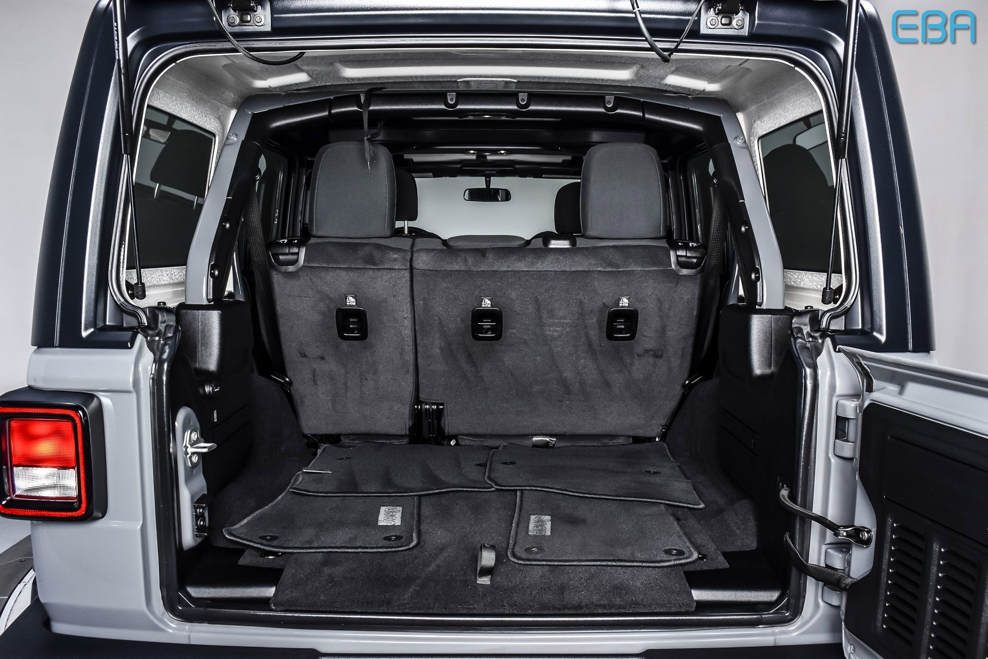 Used 2021 Jeep Wrangler Unlimited Sport image 14