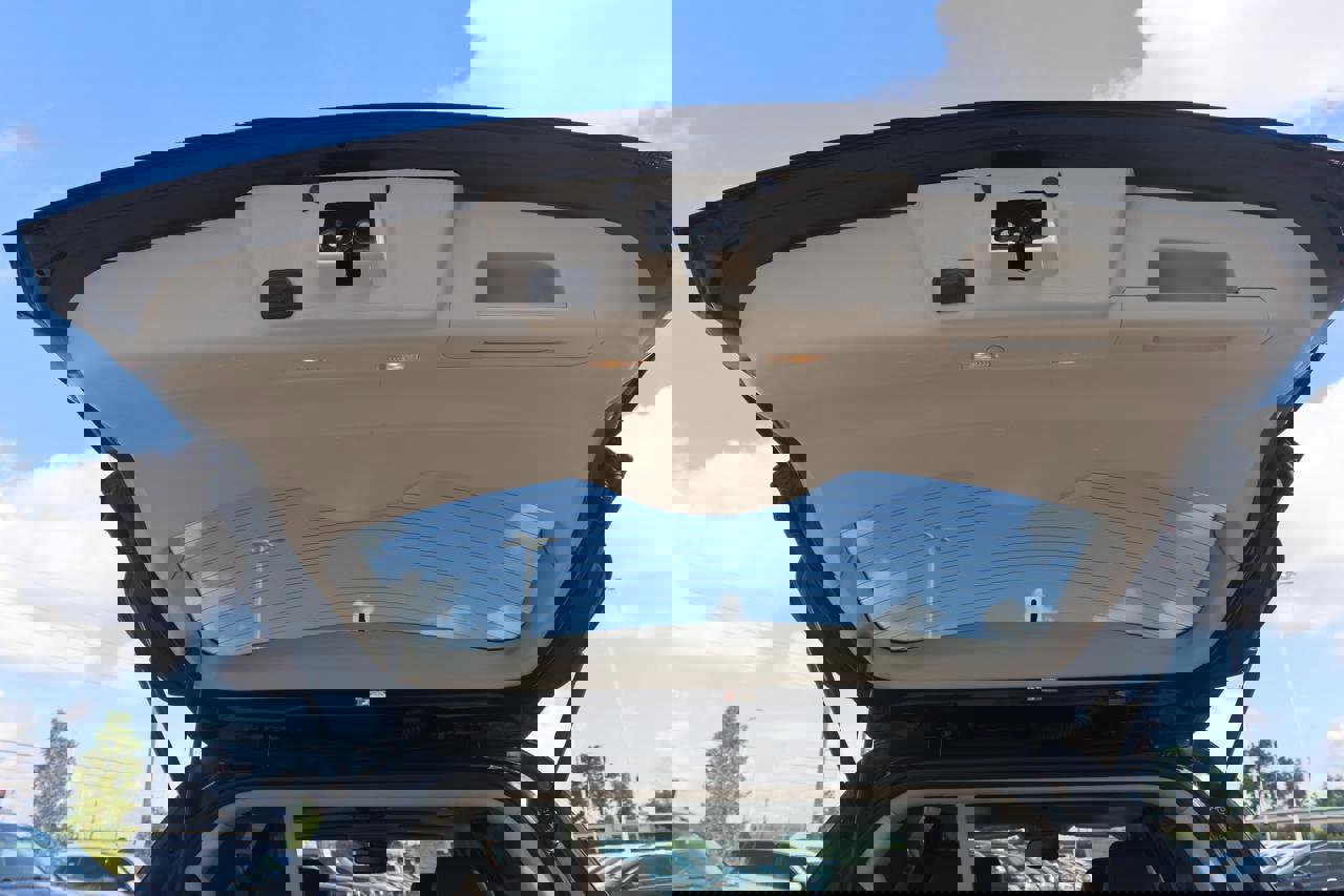 Used 2017 Buick Enclave Premium w/ Experience Buick Package image 7