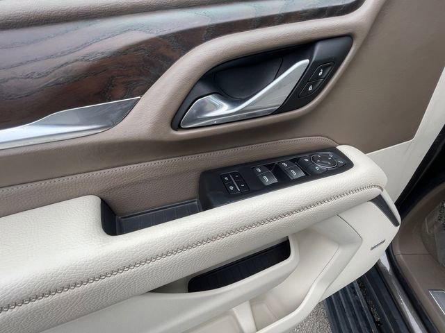 Used 2021 GMC Yukon Denali w/ Denali Premium Package image 11