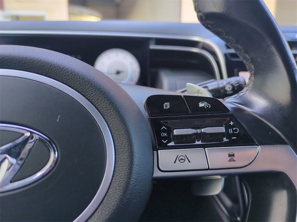 Used 2023 Hyundai Santa Cruz SEL Premium image 32