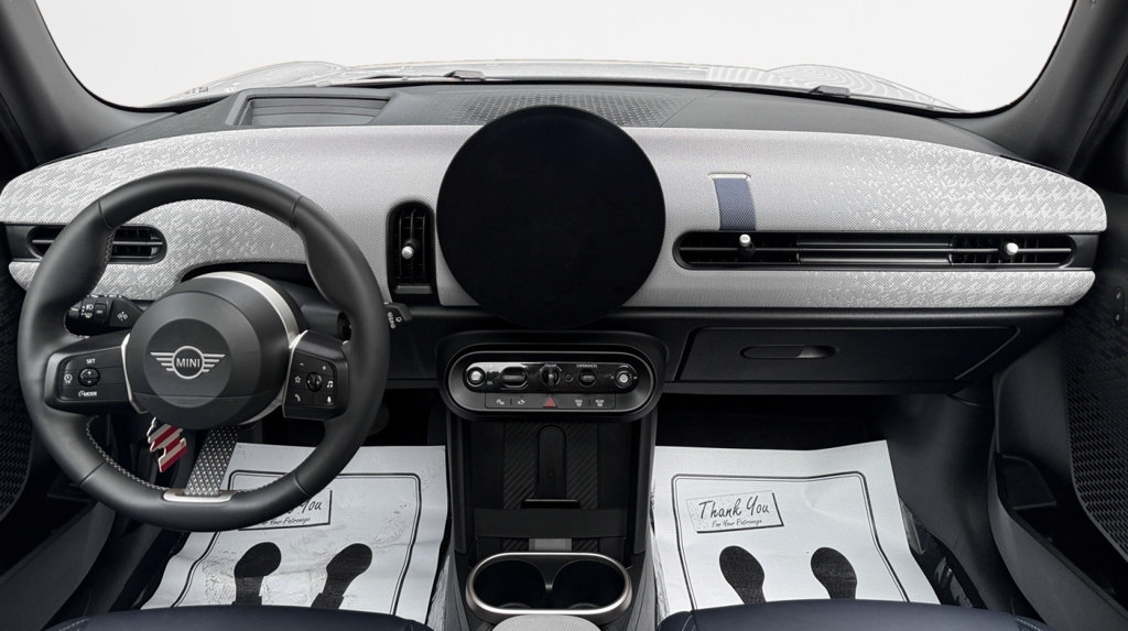 Used 2025 MINI Cooper S FWD image 17