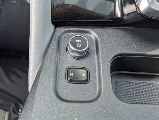 Used 2025 Acura MDX w/ Technology Package image 16