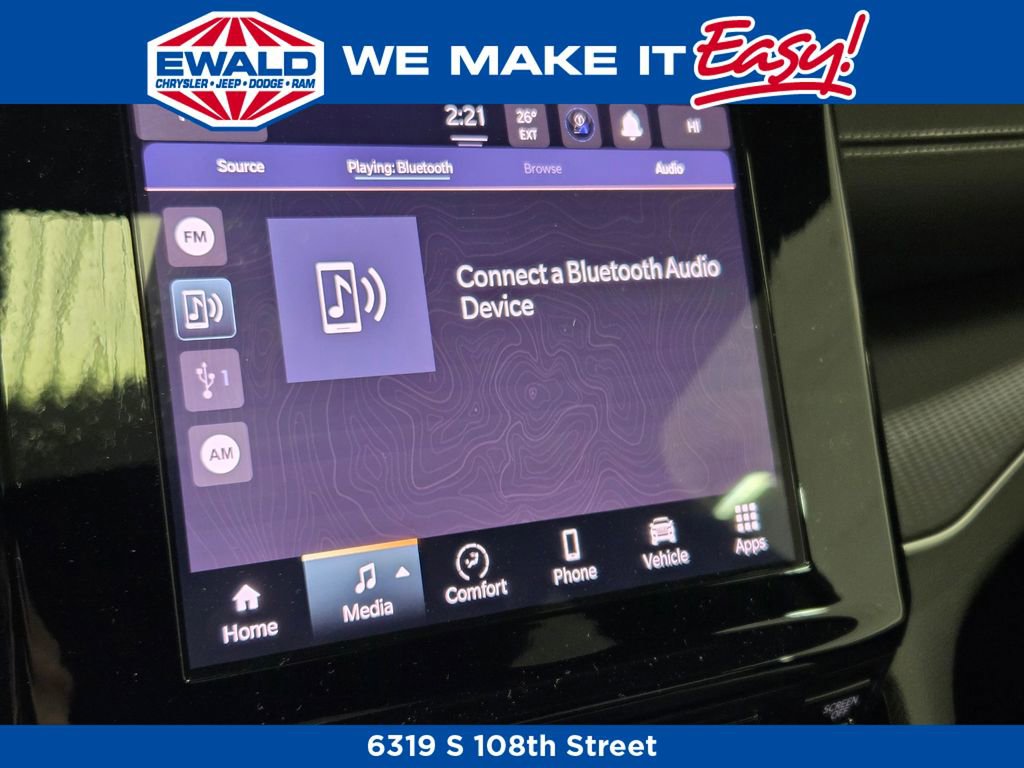 New 2025 Jeep Grand Cherokee Laredo X w/ Trailer Tow Package image 4