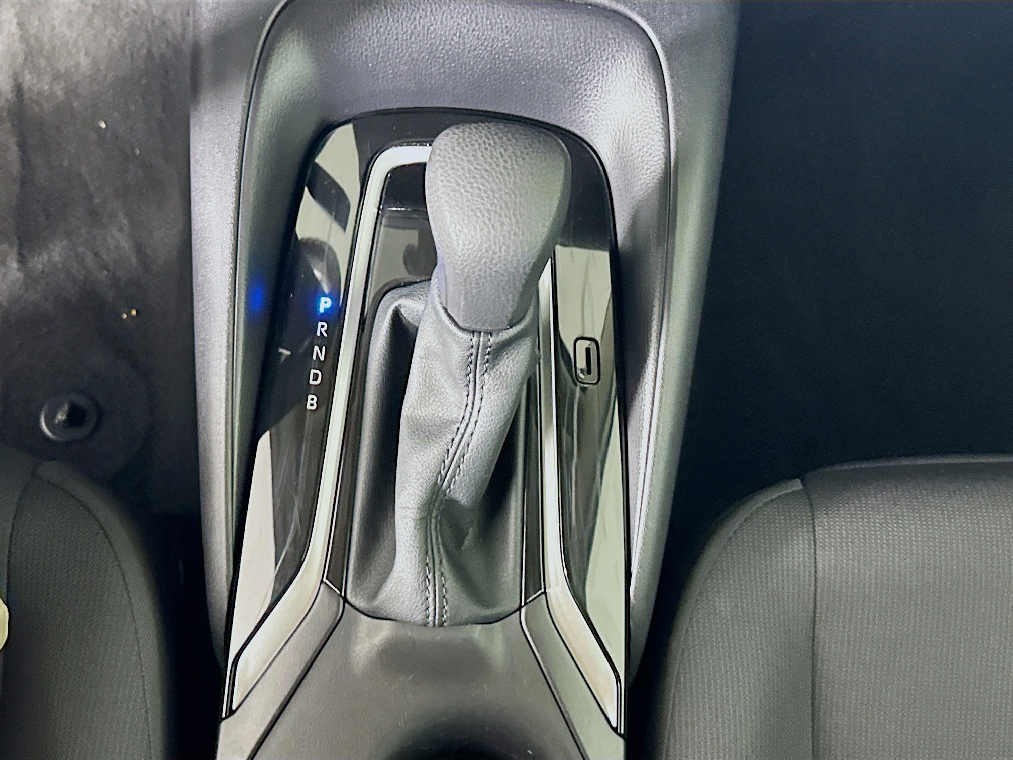 Used 2025 Toyota Corolla LE image 24