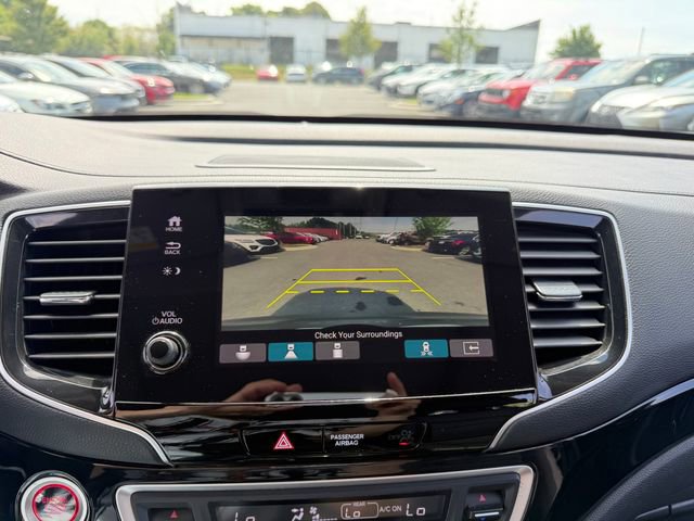 Used 2019 Honda Pilot Touring image 24