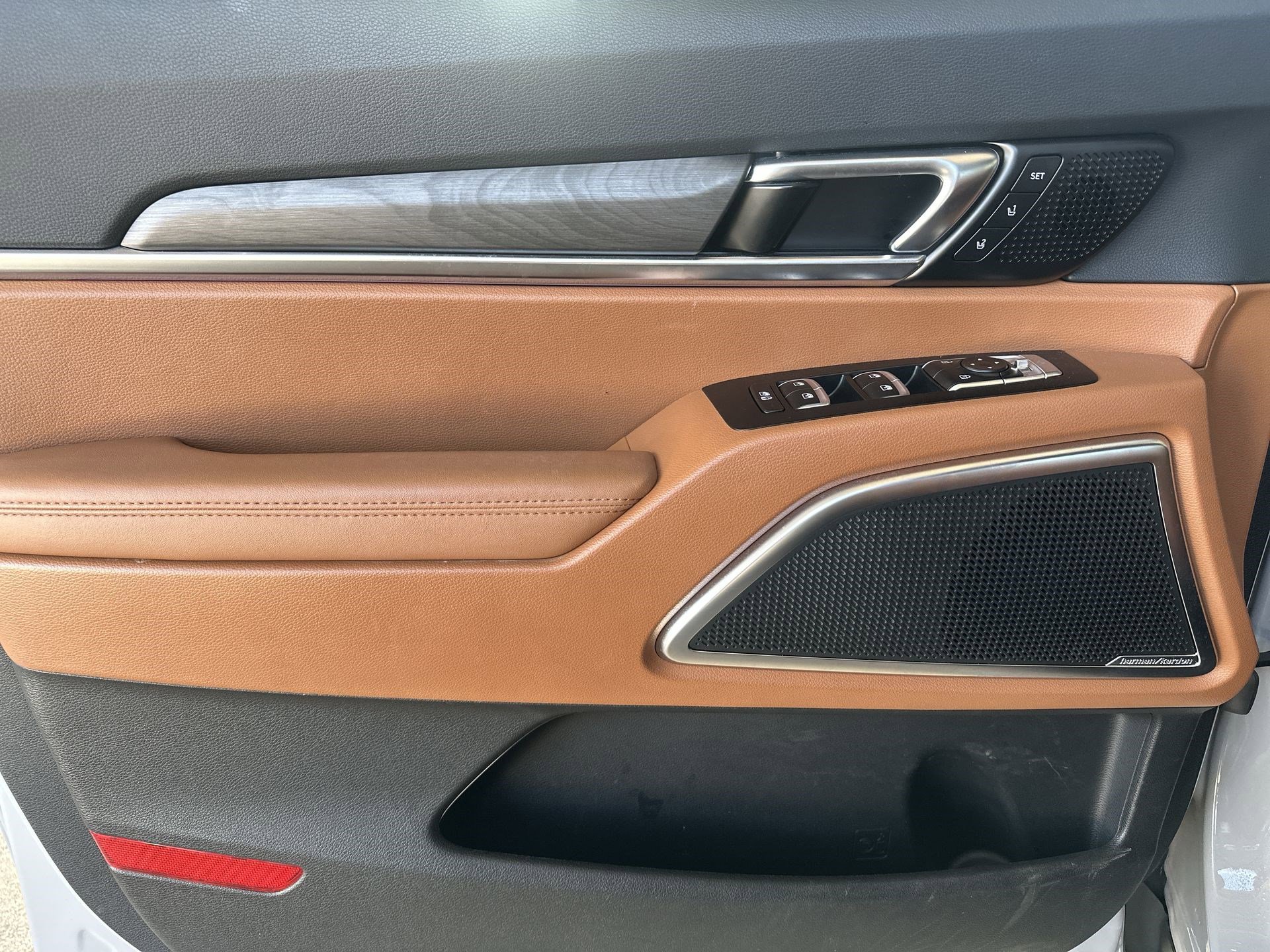 Used 2024 Kia Telluride SX X-Pro image 32