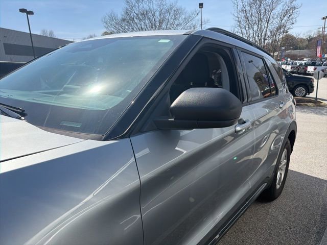 Used 2025 Ford Explorer Active image 5