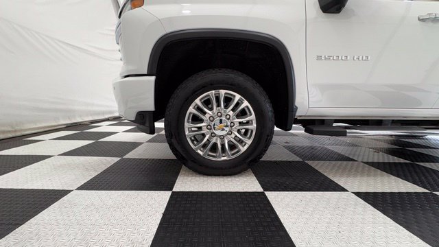Used 2023 Chevrolet Silverado 3500 High Country w/ Z71 Off-Road Package AWD/4WD image 10