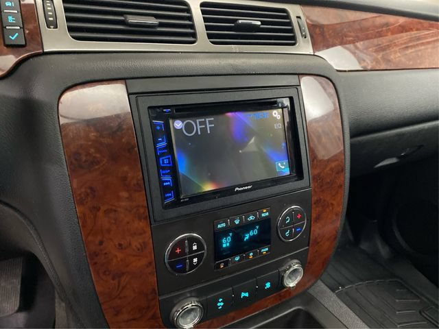 Used 2010 Chevrolet Tahoe LT AWD/4WD image 31