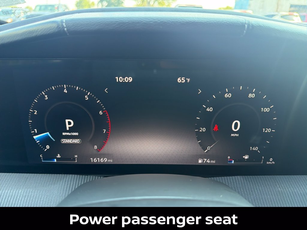 Certified 2025 Nissan Murano SV FWD image 18