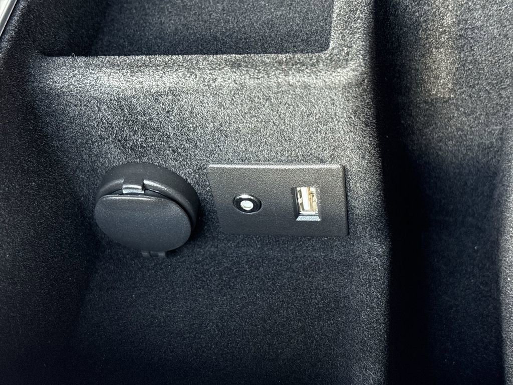 Used 2013 Cadillac CTS Performance RWD image 32