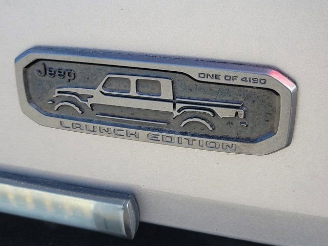 Used 2020 Jeep Gladiator Rubicon image 10