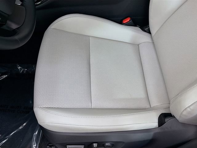 Used 2024 Toyota Prius XLE image 19