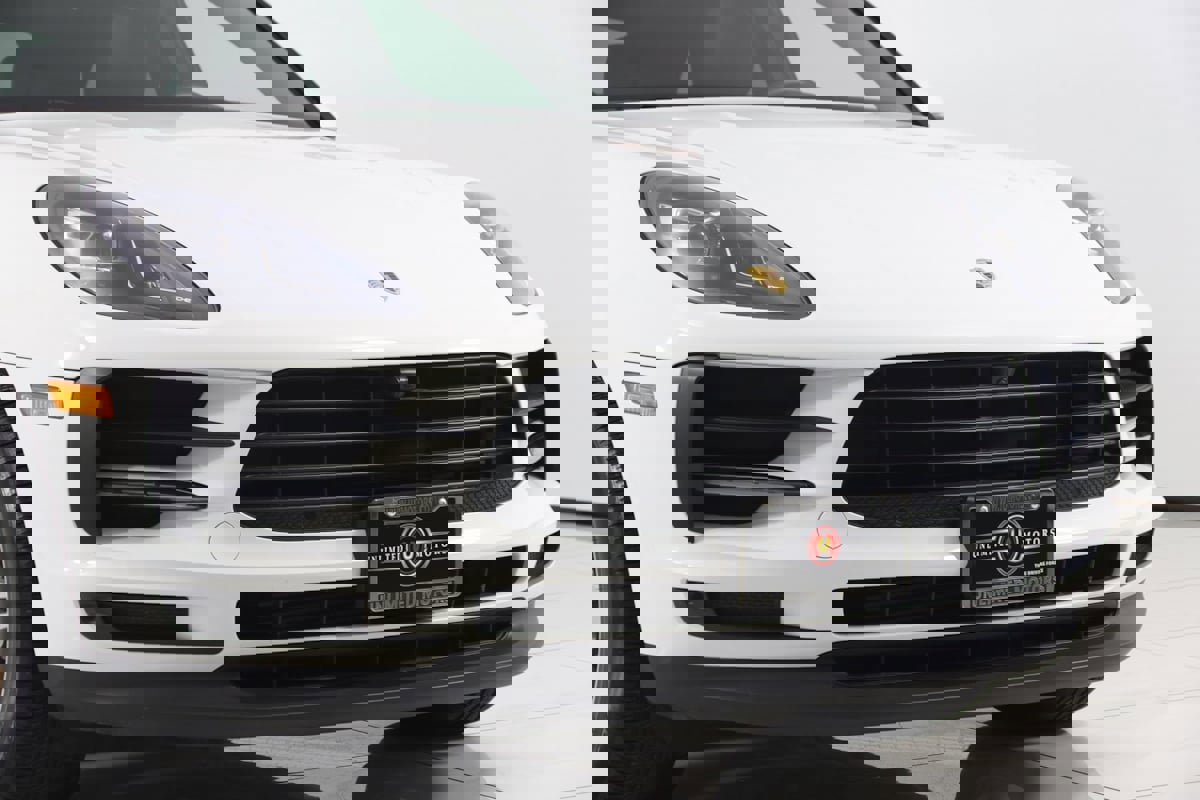 Used 2021 Porsche Macan image 46