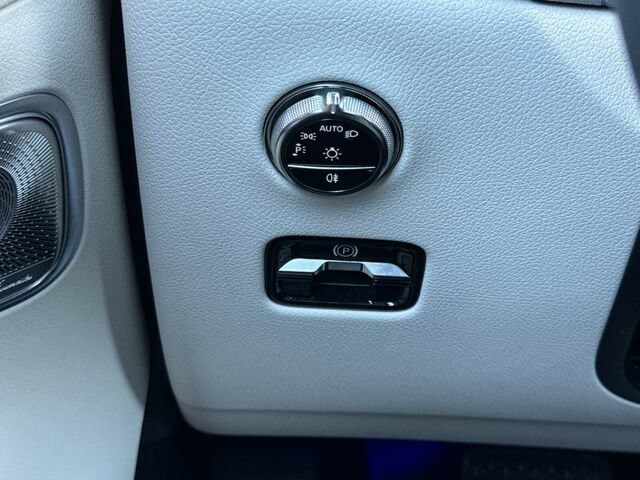 Certified 2026 Mercedes-Benz GLC 350e 4MATIC image 33