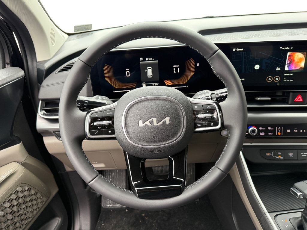 New 2026 Kia Carnival FWD image 12