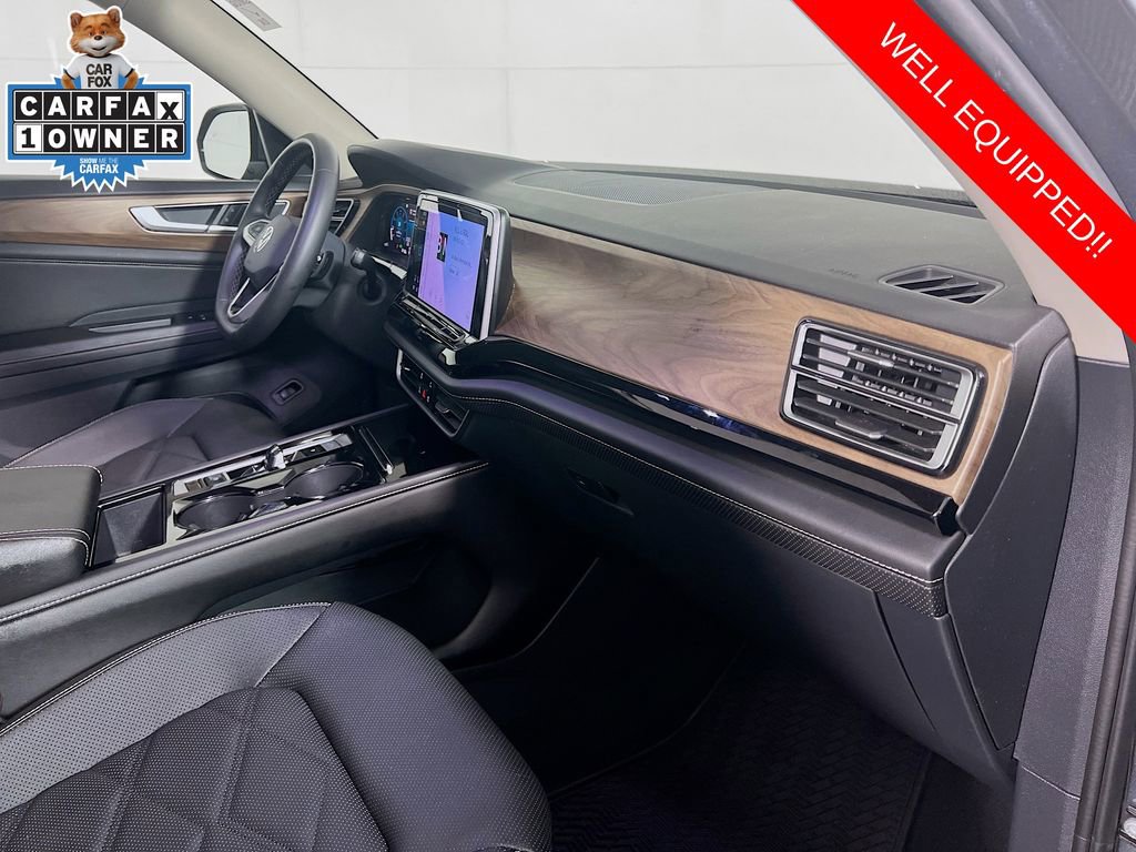 Used 2024 Volkswagen Atlas SE FWD image 30