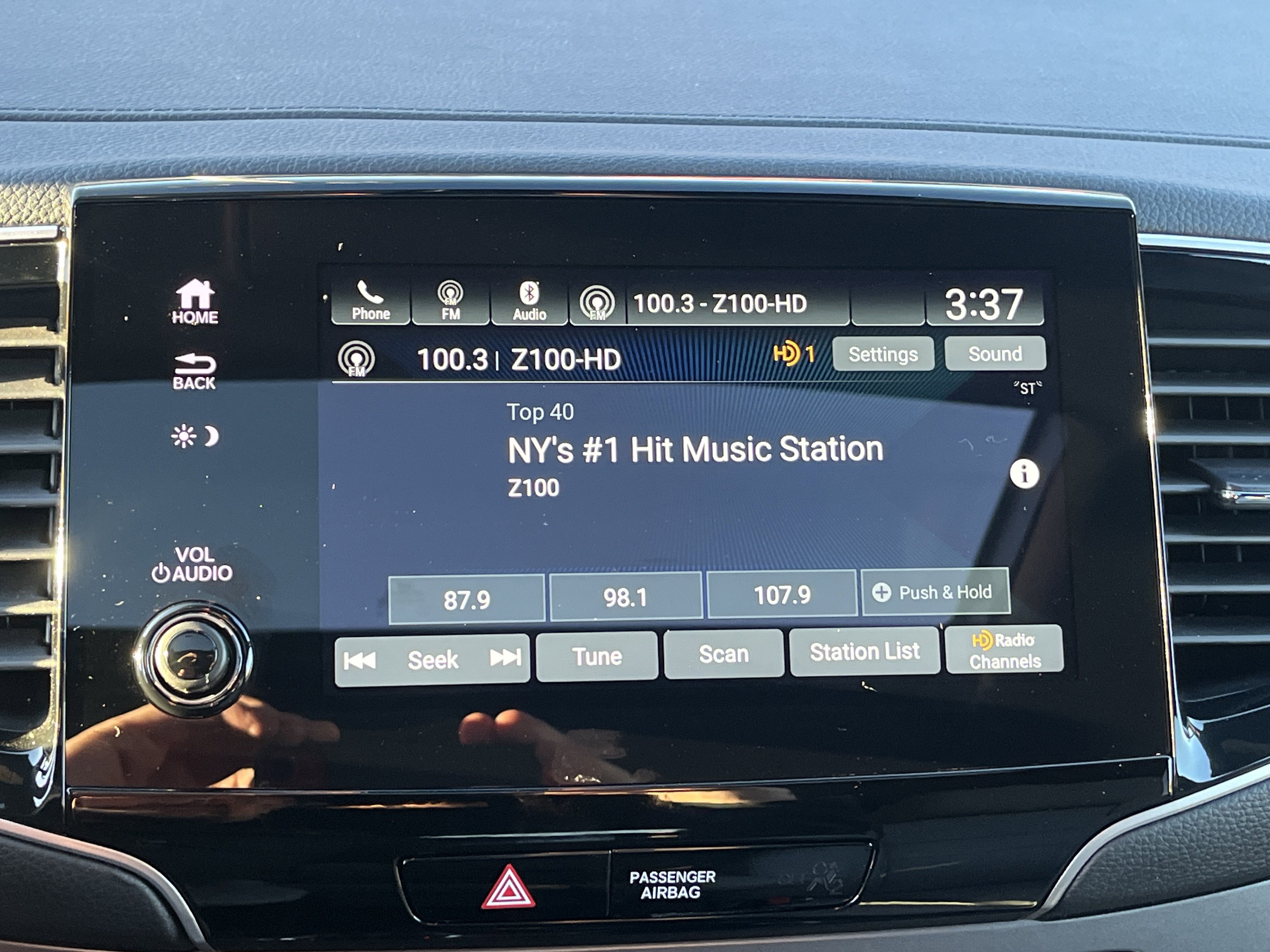 Used 2022 Honda Passport EX-L image 28