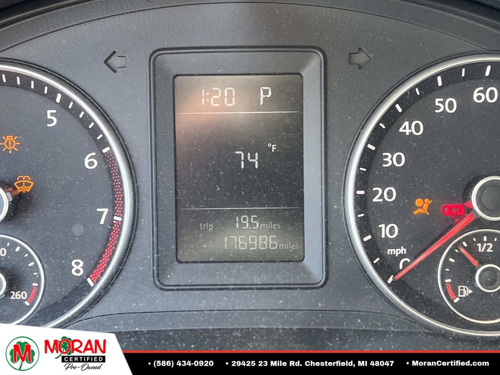 Used 2010 Volkswagen Jetta Limited Edition FWD image 18