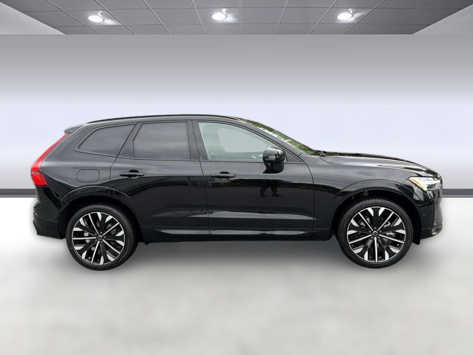 New 2027 Volvo XC60 B5 Ultra AWD/4WD image 8