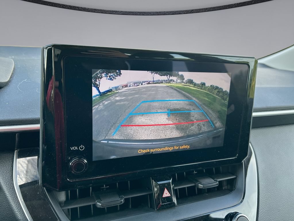 Used 2023 Toyota Corolla LE FWD image 22