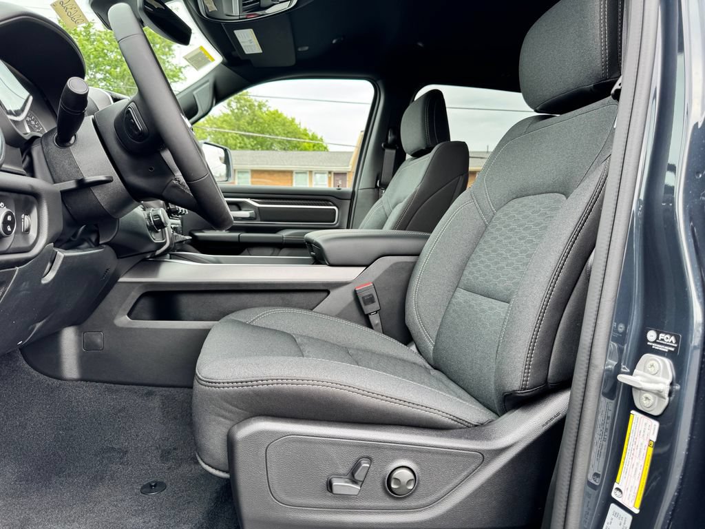 New 2026 RAM 1500 Big Horn w/ Night Edition AWD/4WD image 14