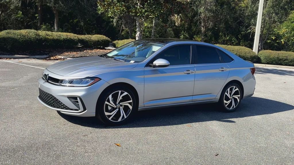 New 2026 Volkswagen Jetta SEL image 4