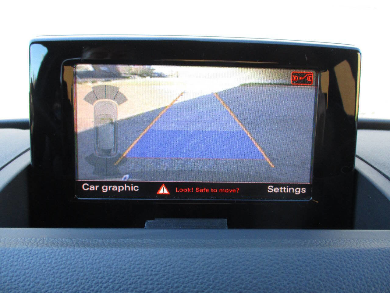 Used 2018 Audi Q3 2.0T Premium Plus w/ Premium Plus Package image 64