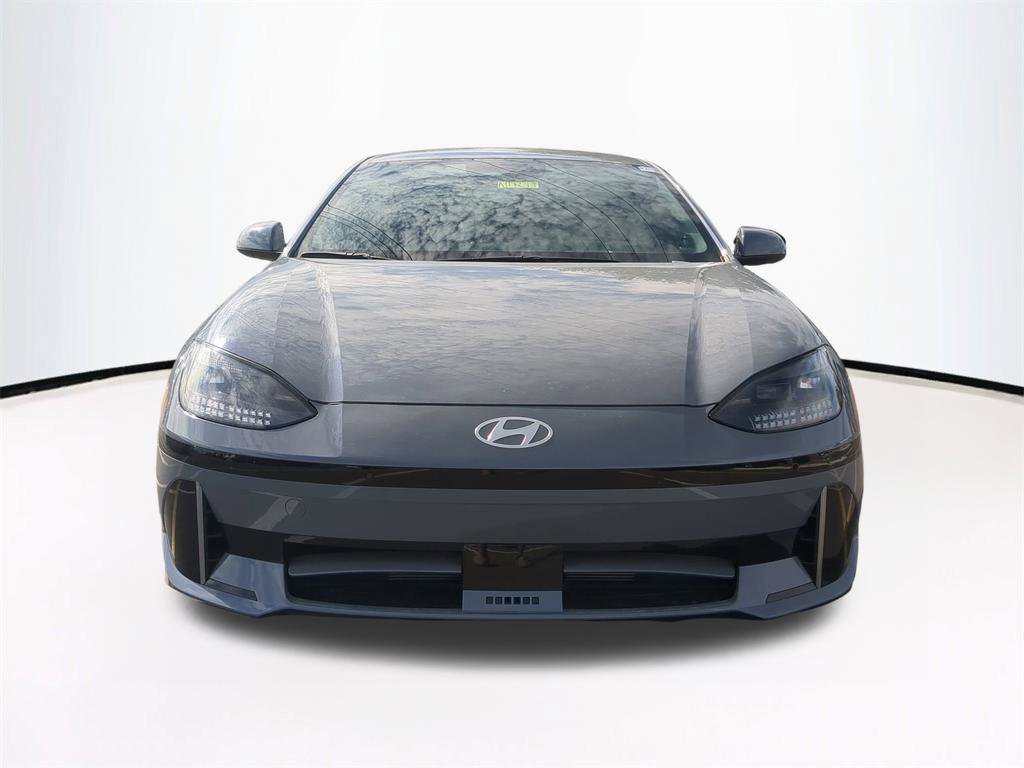 New 2025 Hyundai Ioniq 6 SE image 3