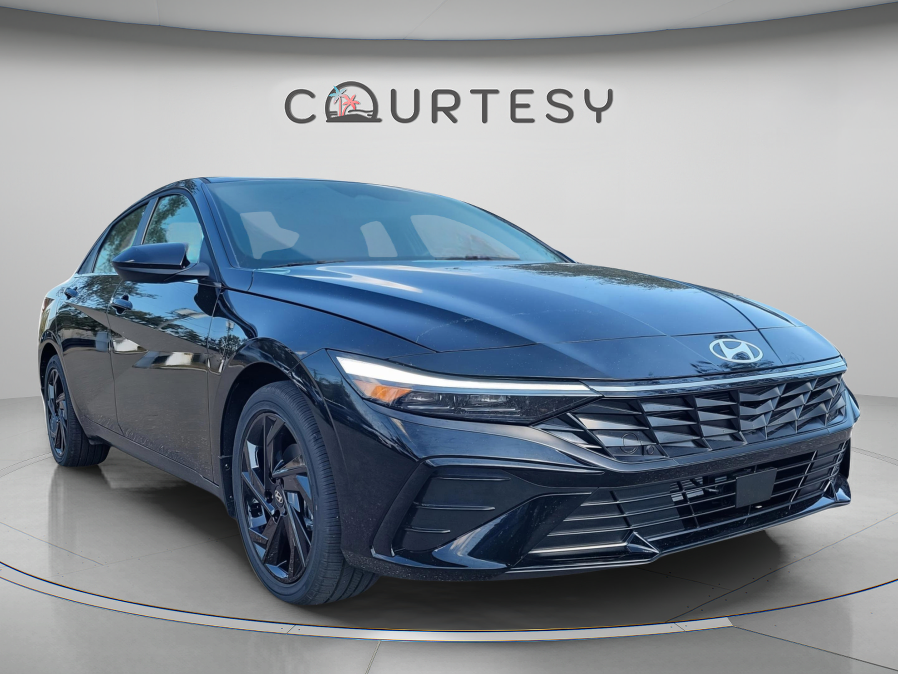 New 2026 Hyundai Elantra SEL Sport Premium FWD image 5