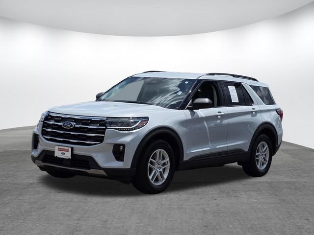 Certified 2026 Ford Explorer Active w/ Active Comfort Package RWD image 7