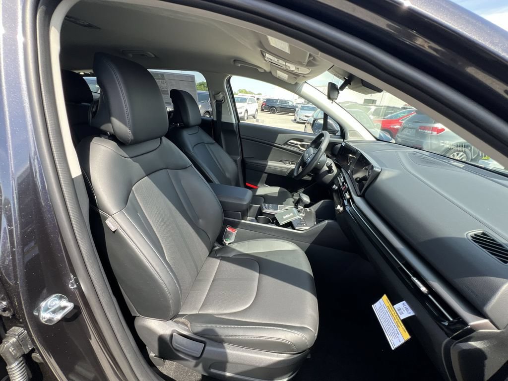 New 2026 Kia Sportage EX FWD image 24