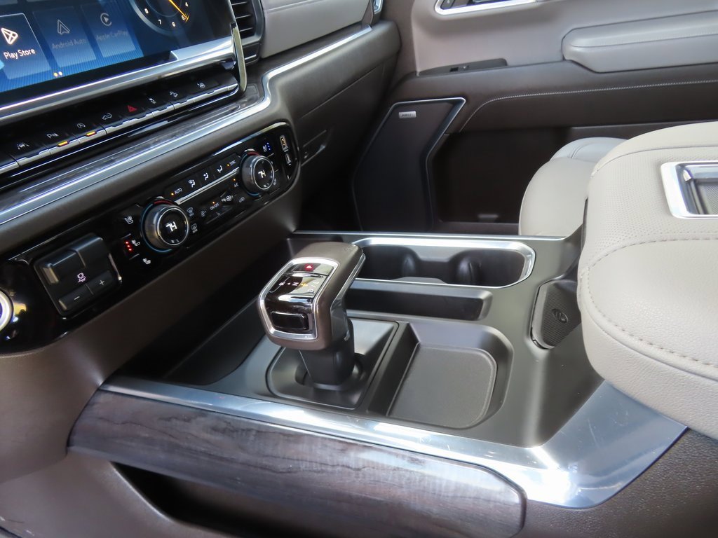 Used 2022 Chevrolet Silverado 1500 LTZ w/ LTZ Premium Package image 6