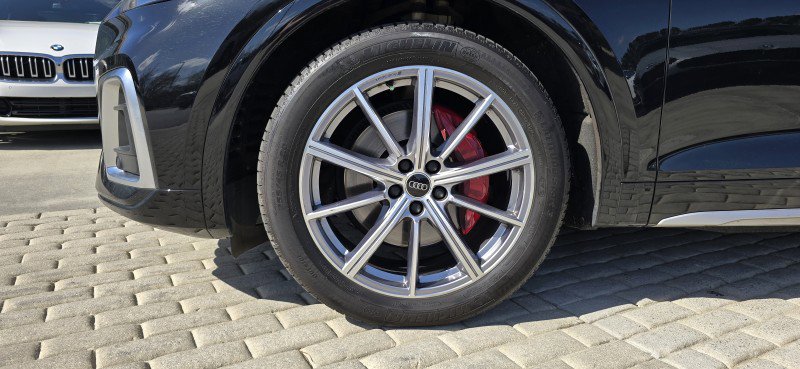 Used 2023 Audi SQ5 Premium Plus w/ Premium Plus Package image 11