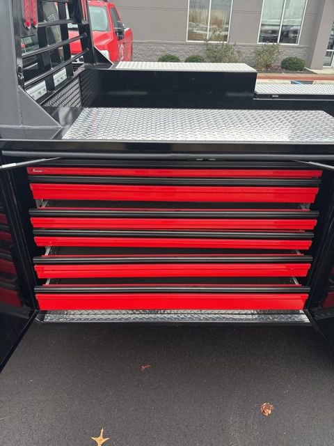 New 2024 Ford F550 4x4 Regular Cab Super Duty image 14