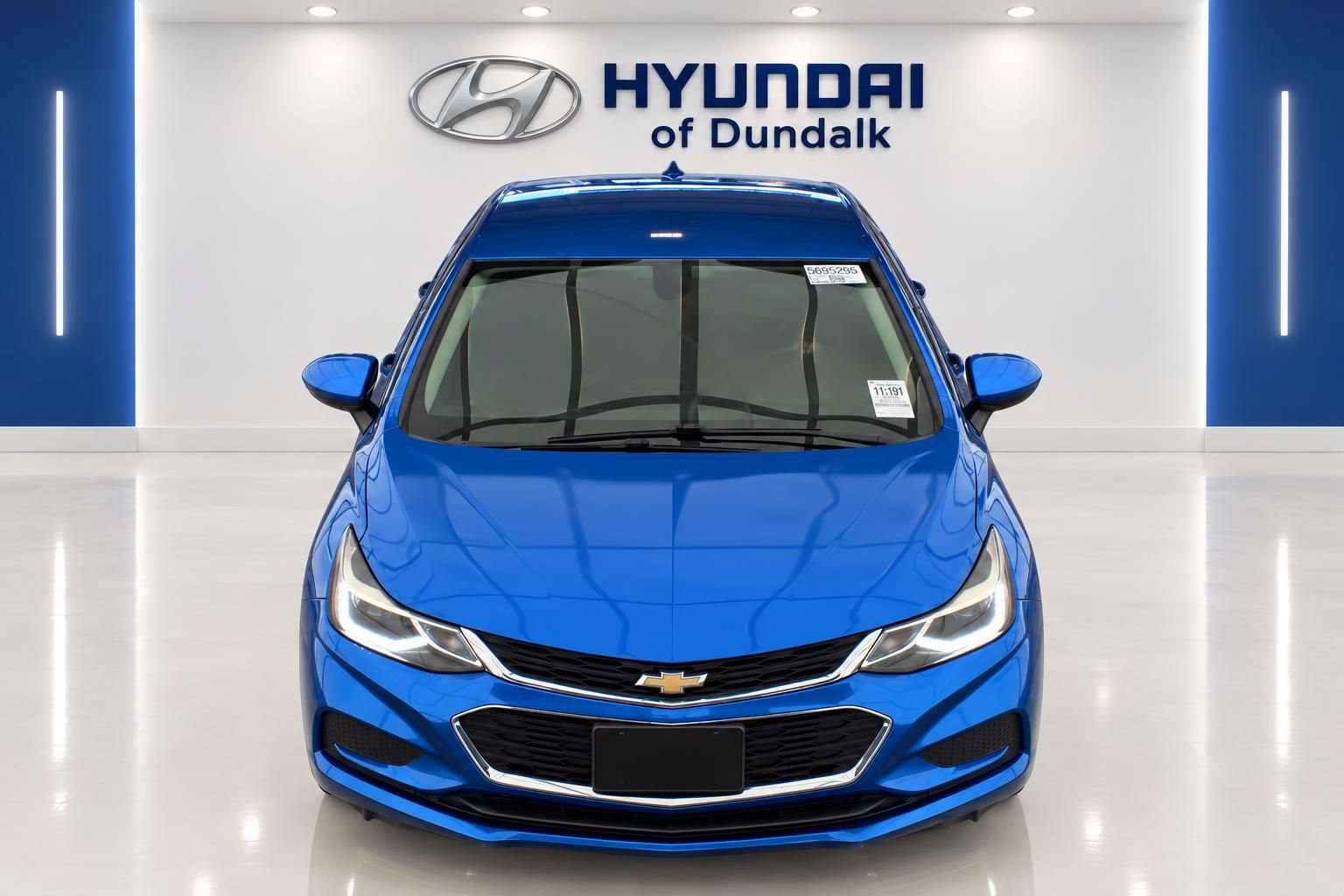 Used 2016 Chevrolet Cruze LT w/ Convenience Package FWD image 5