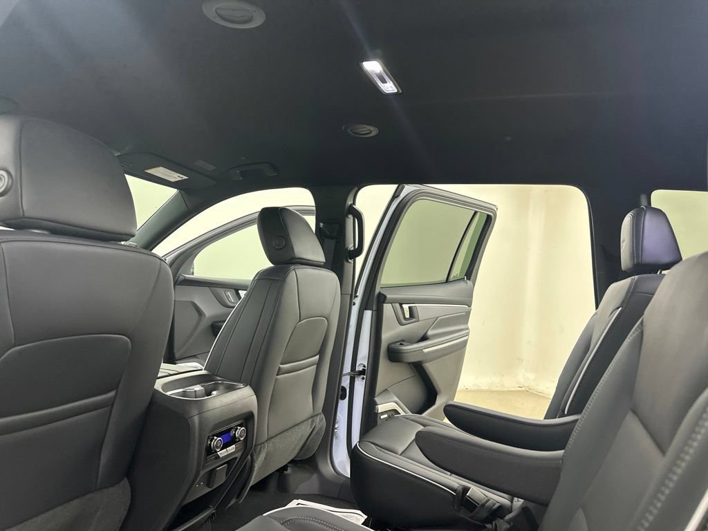 New 2027 Buick Enclave Sport Touring w/ Power Package AWD/4WD image 31