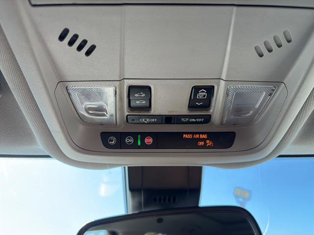 Used 2021 GMC Terrain SLE w/ Driver Convenience Package FWD image 24