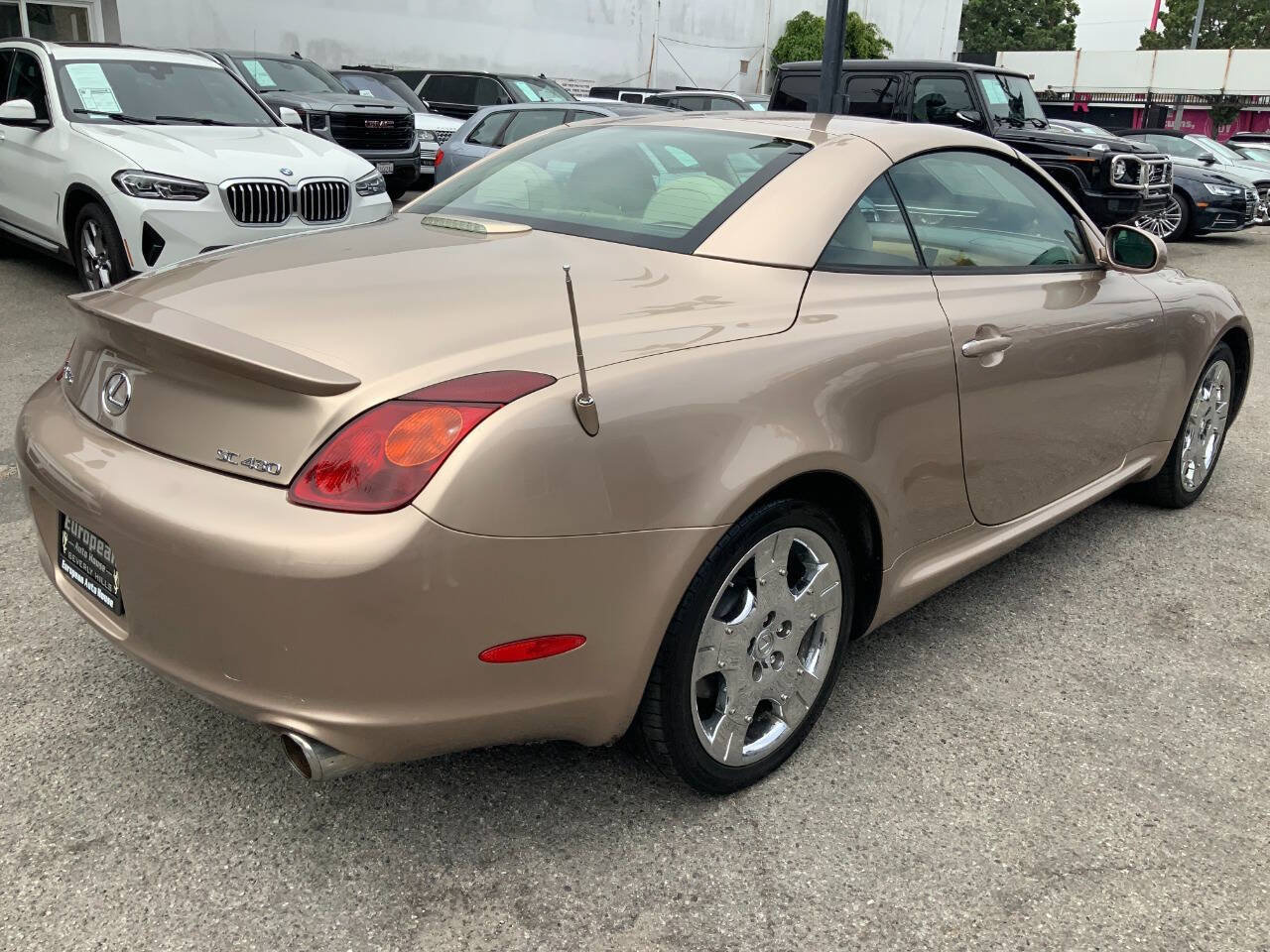 Used 2002 Lexus SC 430 Convertible RWD image 3
