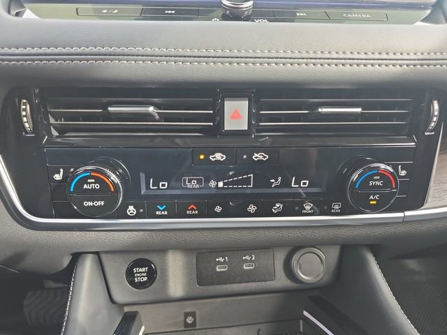 New 2026 Nissan Rogue Platinum image 4