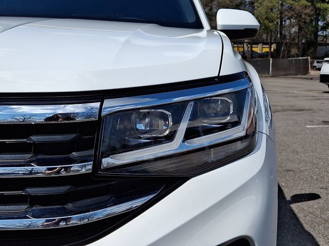 Used 2022 Volkswagen Atlas Cross Sport SE image 11