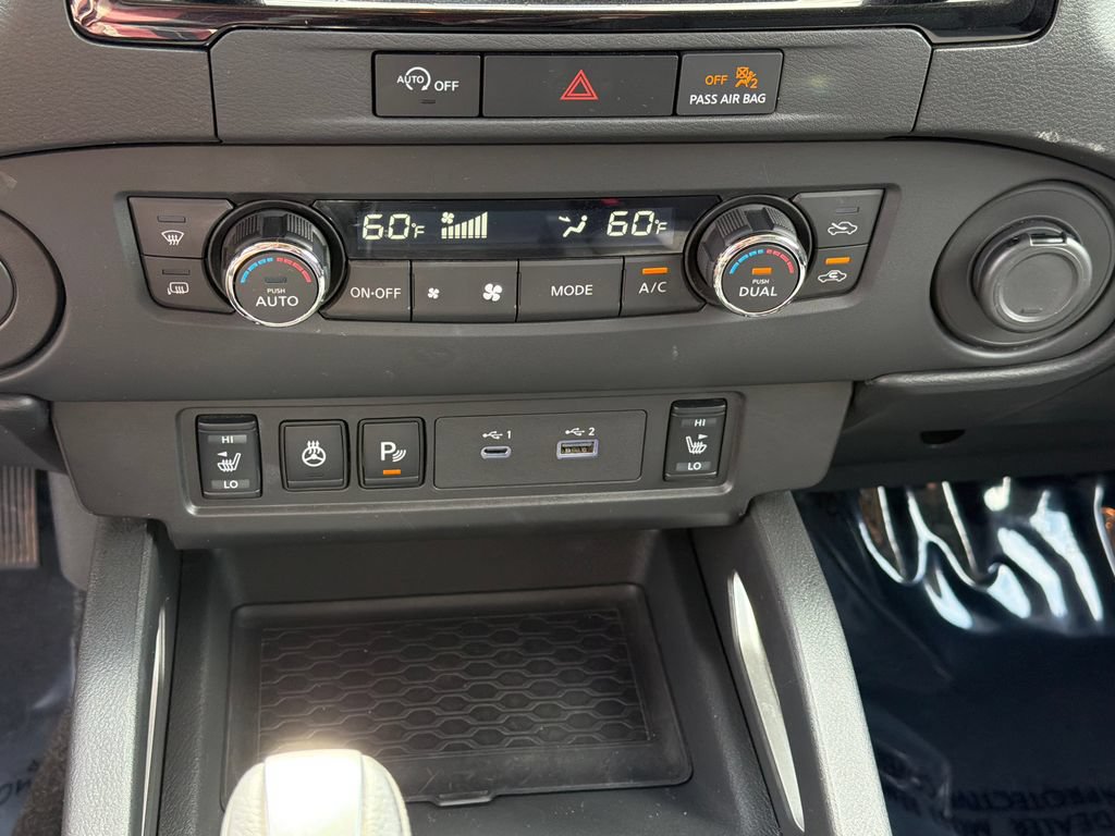 Used 2024 Nissan Frontier SV w/ SV Convenience Package RWD image 28