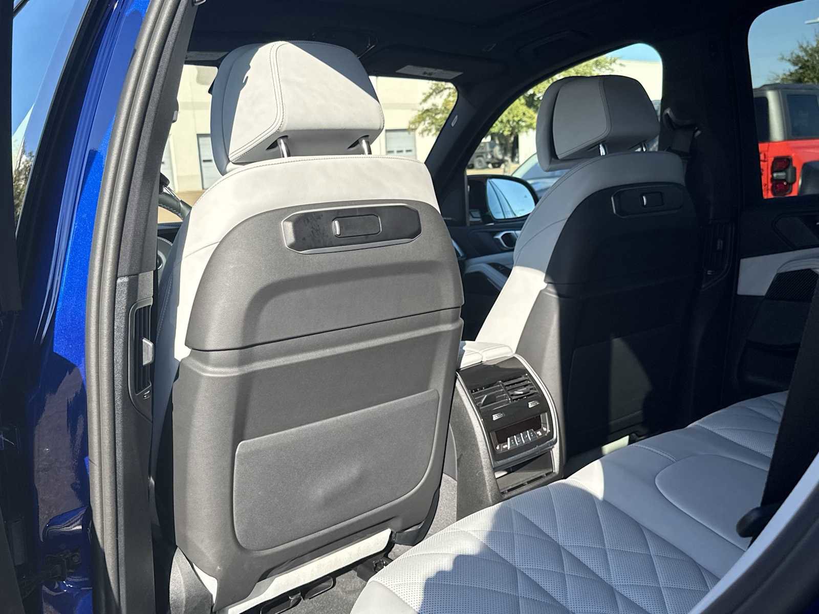 Used 2026 BMW X5 M60i image 16