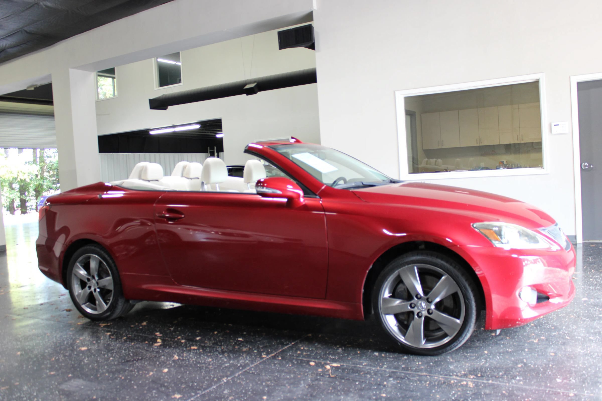 Used 2011 Lexus IS 350C RWD image 1