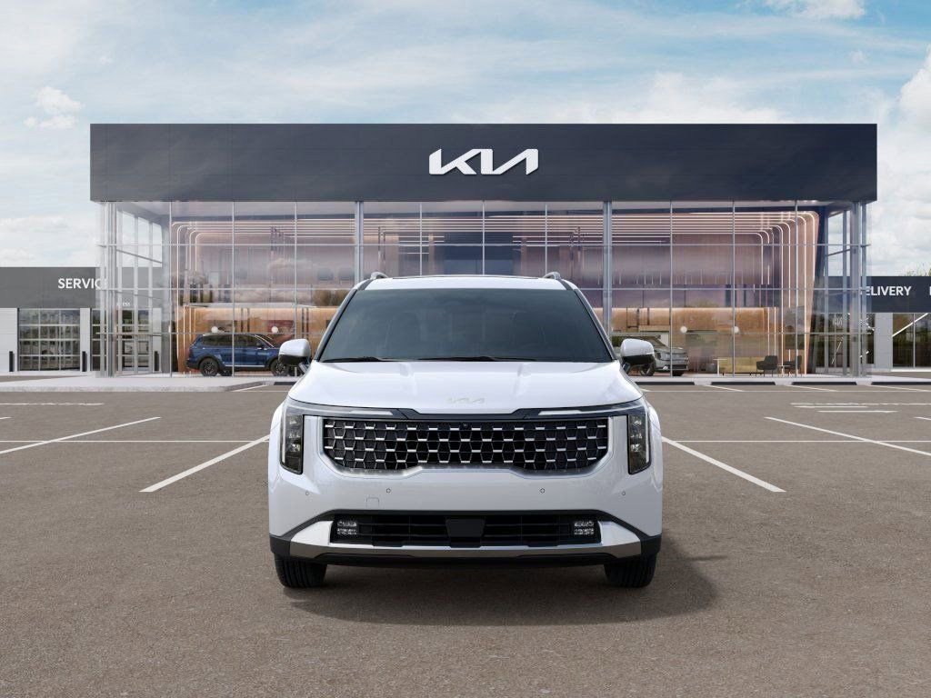 New 2025 Kia Carnival SX image 2